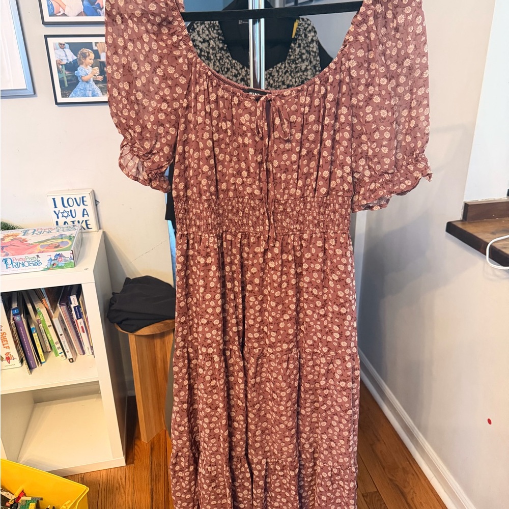 Mine Mauve Floral Dress with Puff Sleeves